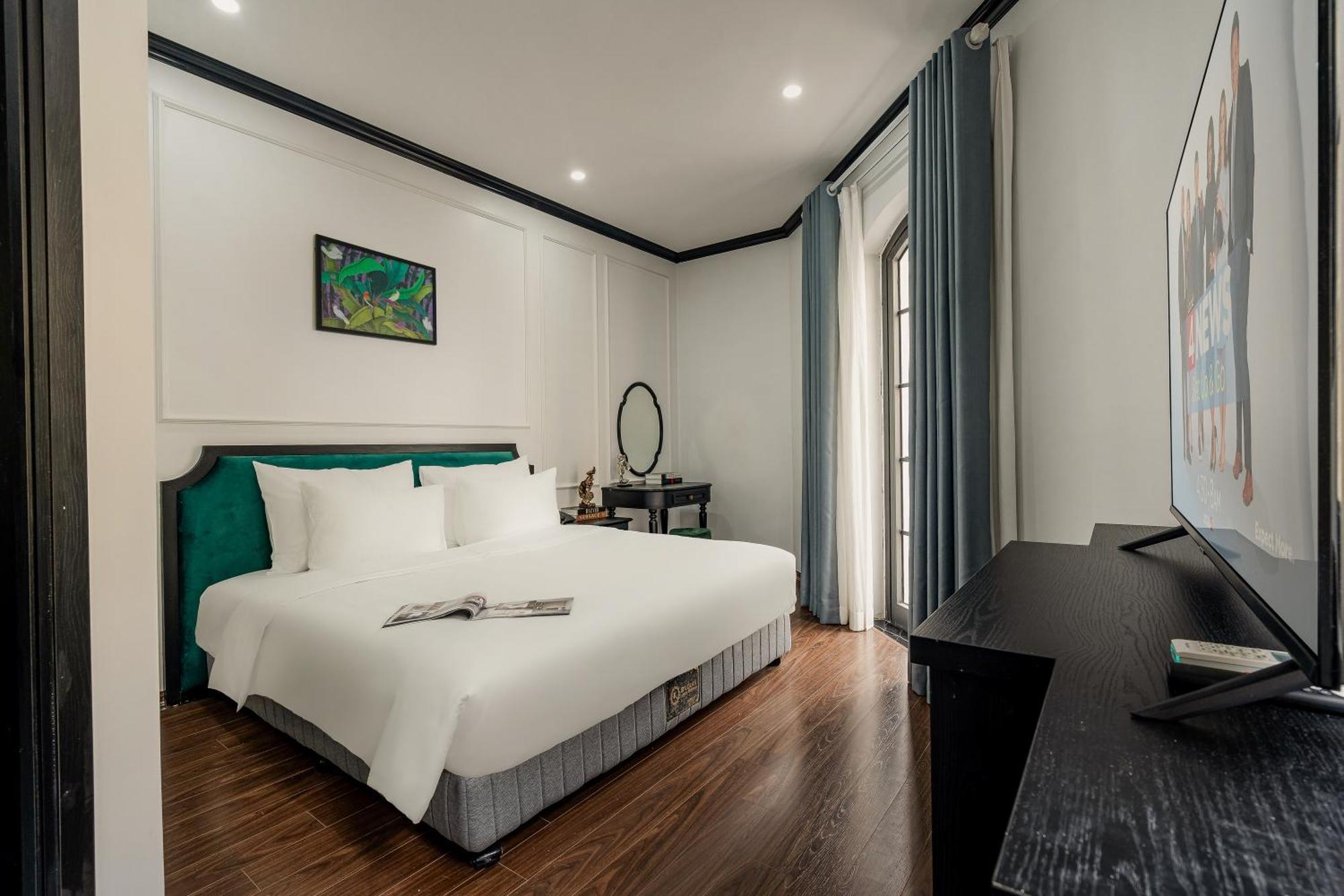 Elegant Boutique Hotel Ha Long Exterior photo