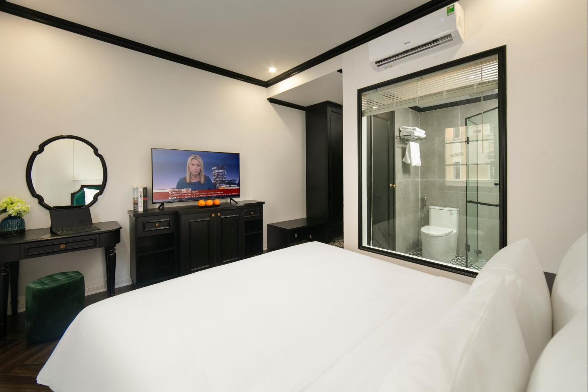 Elegant Boutique Hotel Ha Long Exterior photo